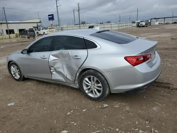 1G1ZD5ST7JF129490 2018 CHEVROLET MALIBU - Image 2