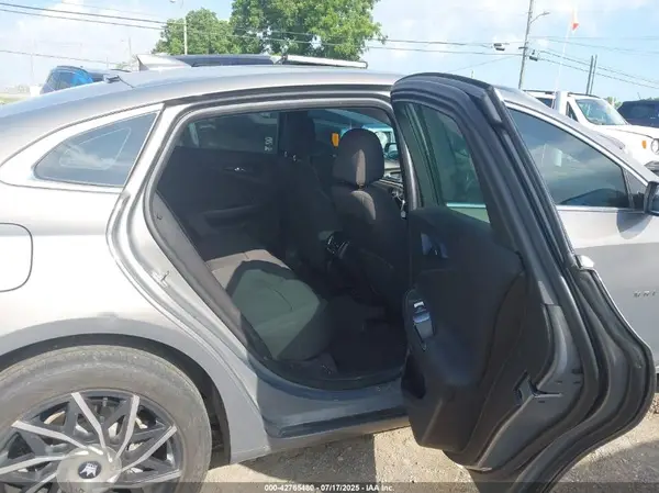 1G1ZD5ST7JF133121 2018 CHEVROLET MALIBU - Image 8