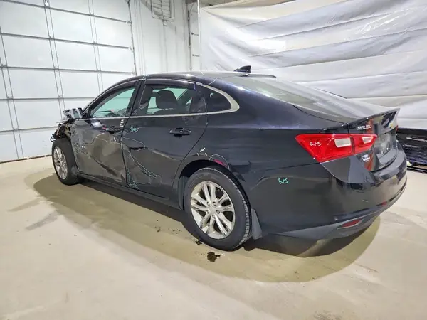 1G1ZD5ST7JF134656 2018 CHEVROLET MALIBU - Image 2