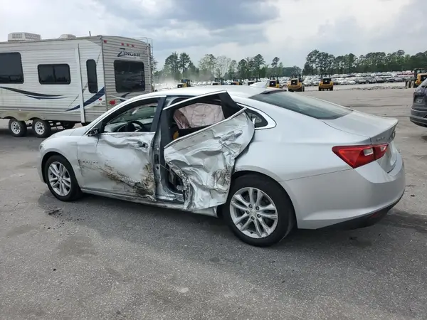 1G1ZD5ST7JF138108 2018 CHEVROLET MALIBU - Image 2