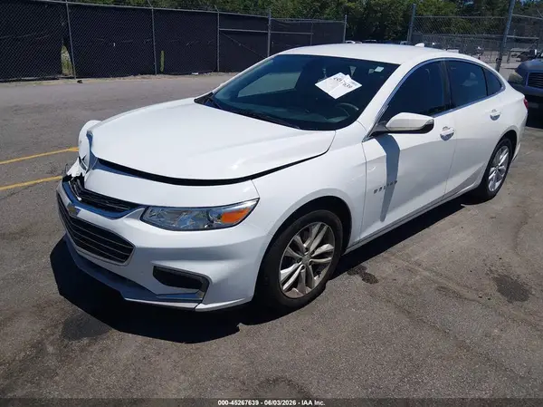 1G1ZD5ST7JF139128 2018 CHEVROLET MALIBU - Image 2