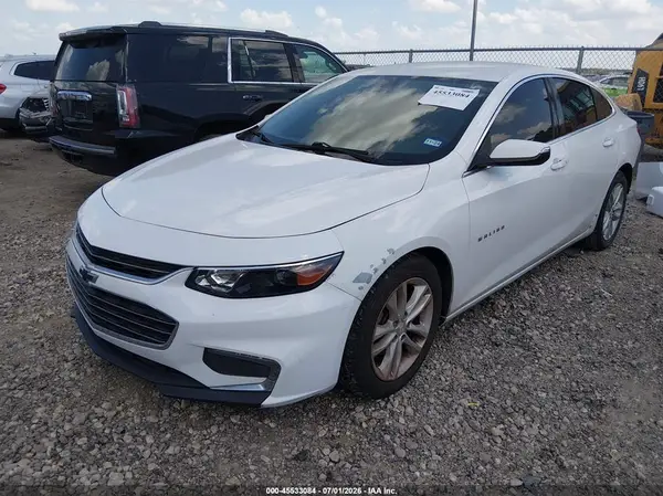 1G1ZD5ST7JF139517 2018 CHEVROLET MALIBU - Image 2