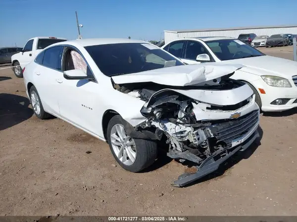 1G1ZD5ST7JF139548 2018 CHEVROLET MALIBU - Image 1