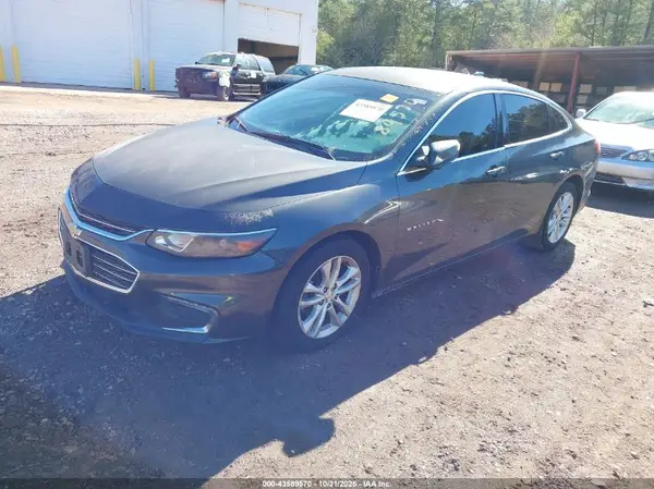 1G1ZD5ST7JF139579 2018 CHEVROLET MALIBU - Image 2