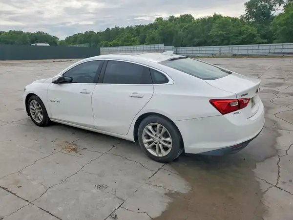 1G1ZD5ST7JF141560 2018 CHEVROLET MALIBU - Image 2