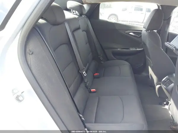 1G1ZD5ST7JF143874 2018 CHEVROLET MALIBU - Image 8
