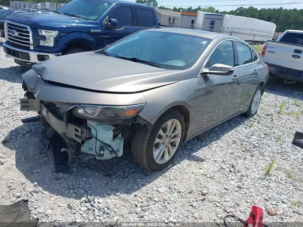 1G1ZD5ST7JF145916 2018 CHEVROLET MALIBU - Image 2