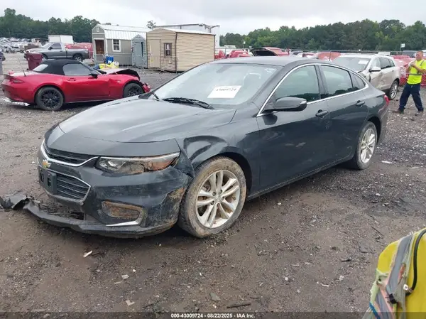 1G1ZD5ST7JF147181 2018 CHEVROLET MALIBU - Image 2