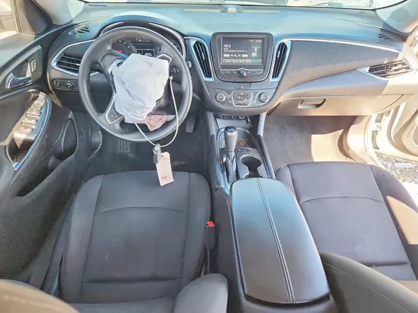 1G1ZD5ST7JF147956 2018 CHEVROLET MALIBU - Image 8