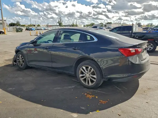 1G1ZD5ST7JF153742 2018 CHEVROLET MALIBU - Image 2