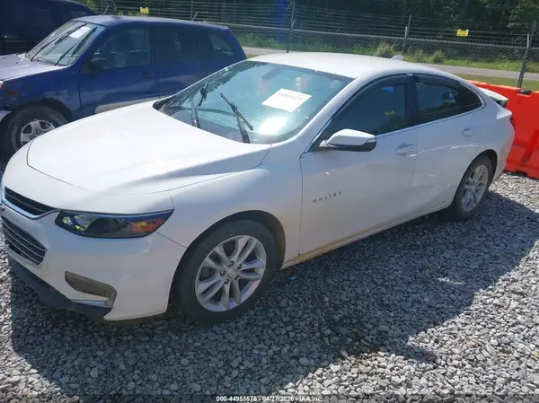 1G1ZD5ST7JF153773 2018 CHEVROLET MALIBU - Image 2