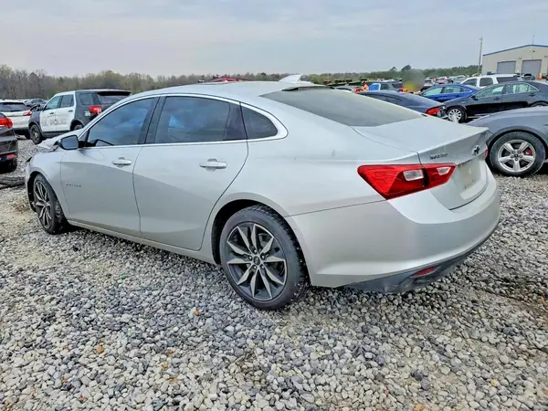 1G1ZD5ST7JF155362 2018 CHEVROLET MALIBU - Image 2