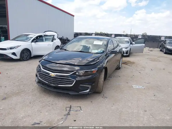 1G1ZD5ST7JF163896 2018 CHEVROLET MALIBU - Image 2