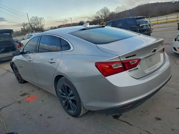 1G1ZD5ST7JF166006 2018 CHEVROLET MALIBU - Image 2