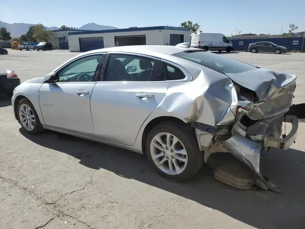 1G1ZD5ST7JF175787 2018 CHEVROLET MALIBU - Image 2