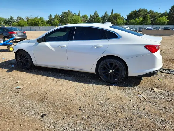 1G1ZD5ST7JF177894 2018 CHEVROLET MALIBU - Image 2