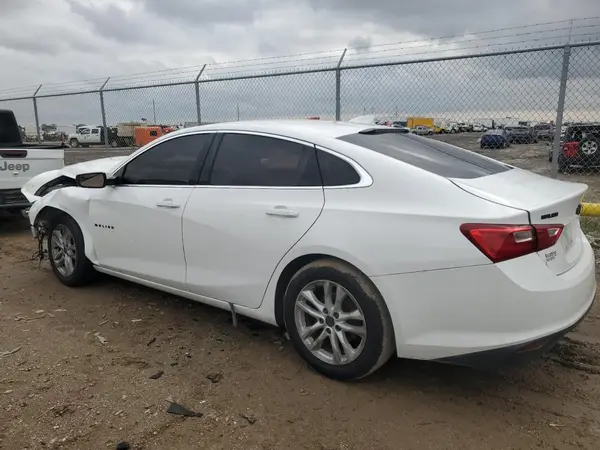 1G1ZD5ST7JF182755 2018 CHEVROLET MALIBU - Image 2