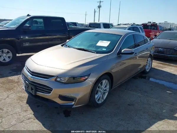 1G1ZD5ST7JF183128 2018 CHEVROLET MALIBU - Image 2