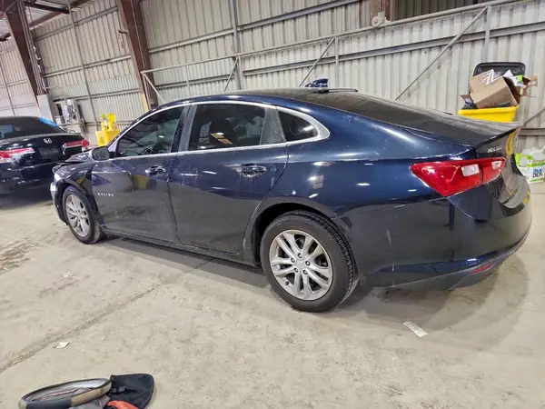 1G1ZD5ST7JF185672 2018 CHEVROLET MALIBU - Image 2