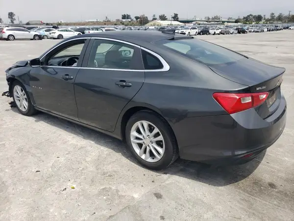 1G1ZD5ST7JF185882 2018 CHEVROLET MALIBU - Image 2