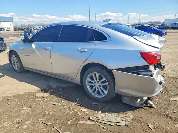 1G1ZD5ST7JF186823 2018 CHEVROLET MALIBU - Image 2
