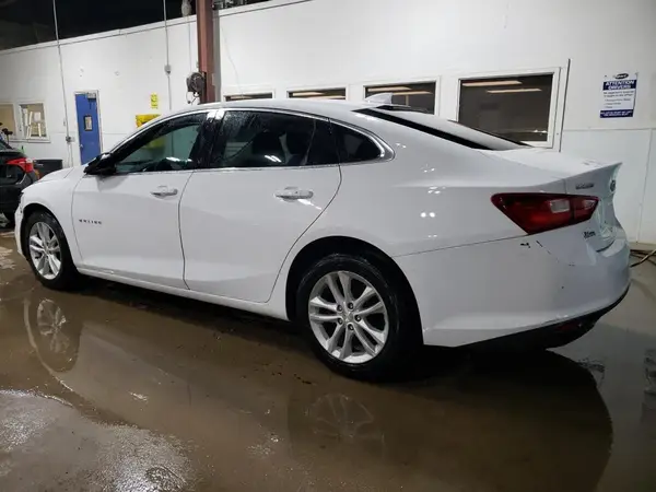 1G1ZD5ST7JF190323 2018 CHEVROLET MALIBU - Image 2