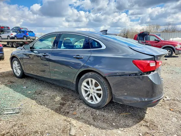 1G1ZD5ST7JF190550 2018 CHEVROLET MALIBU - Image 2