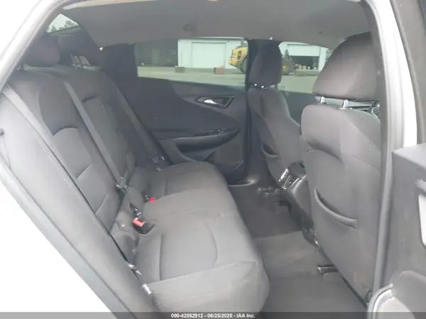 1G1ZD5ST7JF192007 2018 CHEVROLET MALIBU - Image 8
