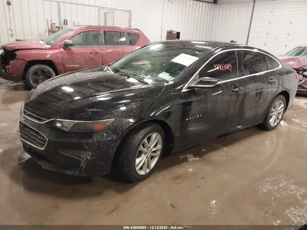 1G1ZD5ST7JF192816 2018 CHEVROLET MALIBU - Image 2