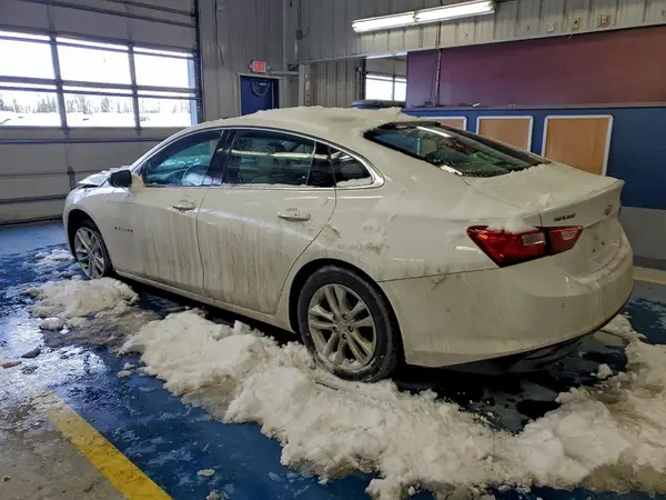 1G1ZD5ST7JF193156 2018 CHEVROLET MALIBU - Image 2