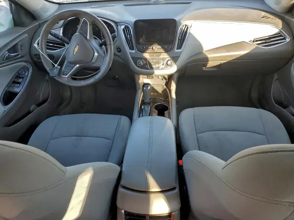 1G1ZD5ST7JF193156 2018 CHEVROLET MALIBU - Image 8