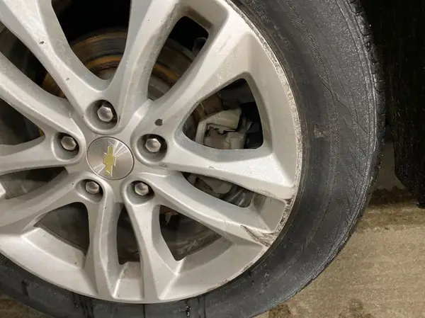 1G1ZD5ST7JF194422 2018 CHEVROLET MALIBU - Image 2