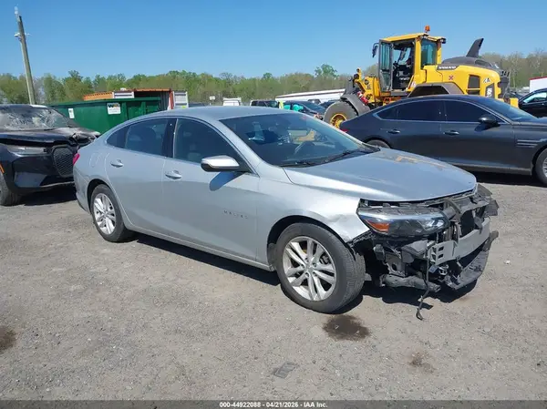1G1ZD5ST7JF196042 2018 CHEVROLET MALIBU - Image 1