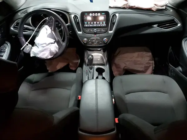 1G1ZD5ST7JF198163 2018 CHEVROLET MALIBU - Image 8