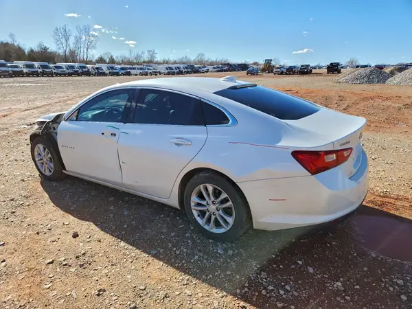 1G1ZD5ST7JF201515 2018 CHEVROLET MALIBU - Image 2