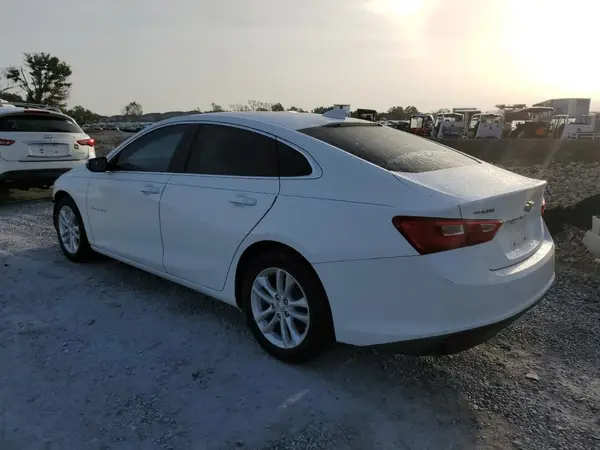 1G1ZD5ST7JF202714 2018 CHEVROLET MALIBU - Image 2