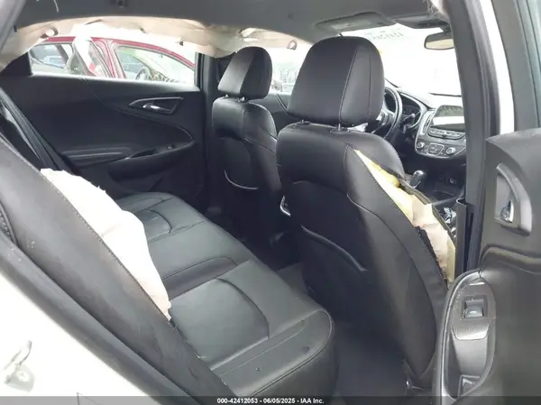 1G1ZD5ST7JF203104 2018 CHEVROLET MALIBU - Image 8