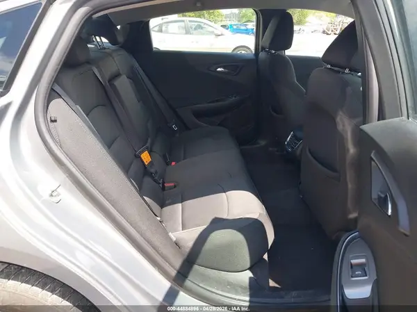 1G1ZD5ST7JF203572 2018 CHEVROLET MALIBU - Image 8