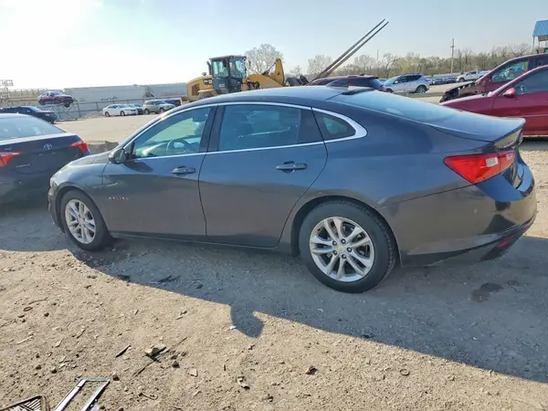 1G1ZD5ST7JF205063 2018 CHEVROLET MALIBU - Image 2