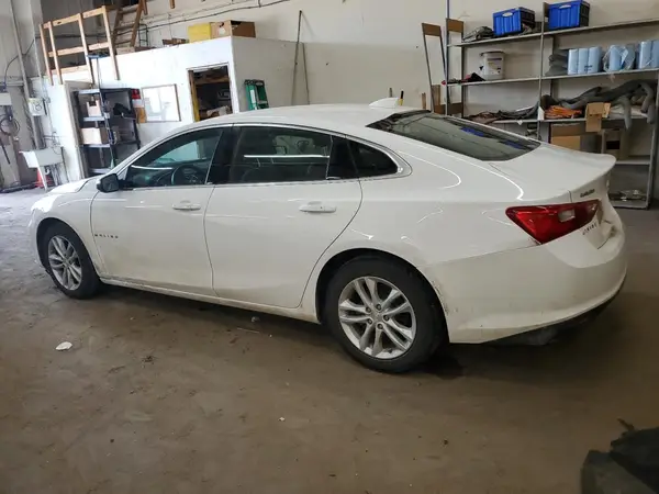 1G1ZD5ST7JF209629 2018 CHEVROLET MALIBU - Image 2