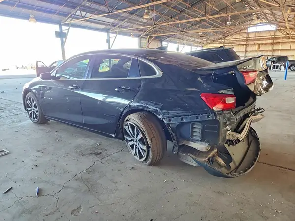 1G1ZD5ST7JF210540 2018 CHEVROLET MALIBU - Image 2