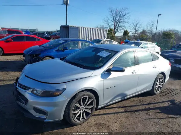 1G1ZD5ST7JF211655 2018 CHEVROLET MALIBU - Image 2