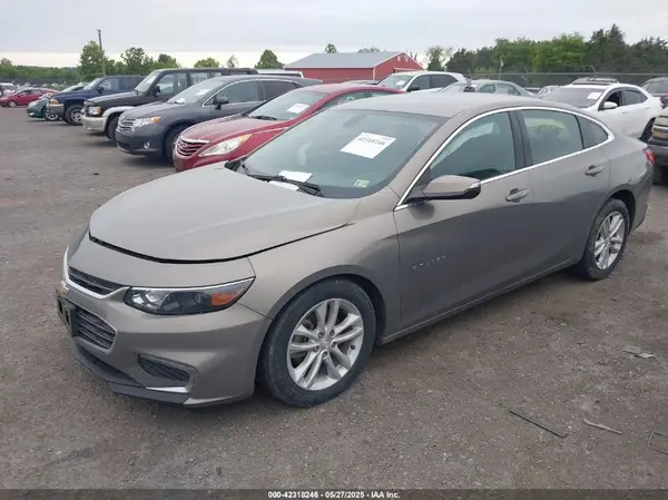 1G1ZD5ST7JF214815 2018 CHEVROLET MALIBU - Image 2