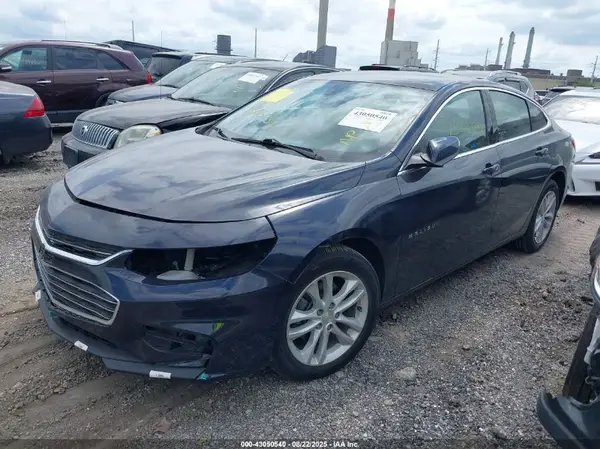 1G1ZD5ST7JF215821 2018 CHEVROLET MALIBU - Image 2