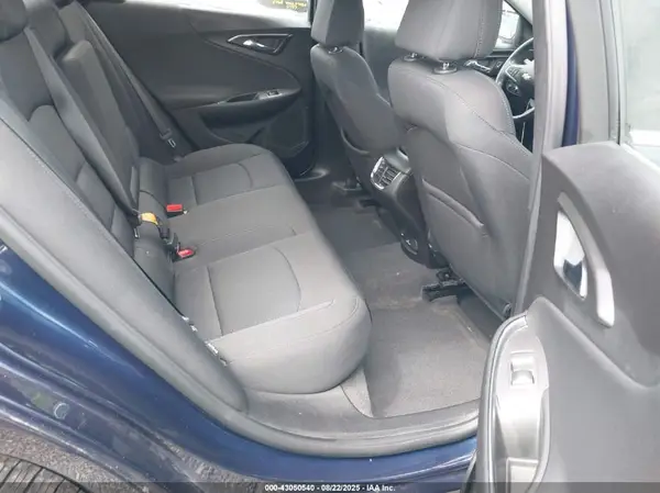 1G1ZD5ST7JF215821 2018 CHEVROLET MALIBU - Image 8