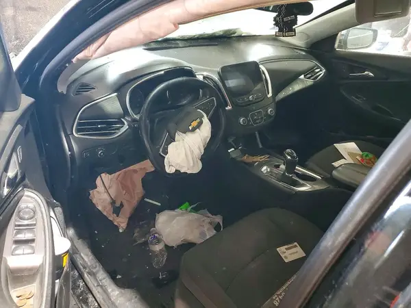 1G1ZD5ST7JF220033 2018 CHEVROLET MALIBU - Image 8