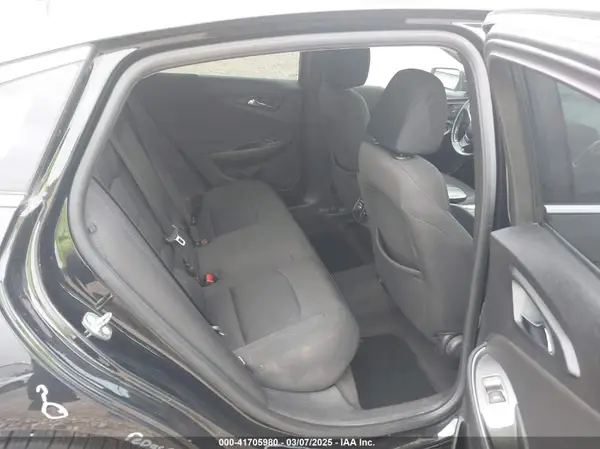 1G1ZD5ST7JF221831 2018 CHEVROLET MALIBU - Image 8