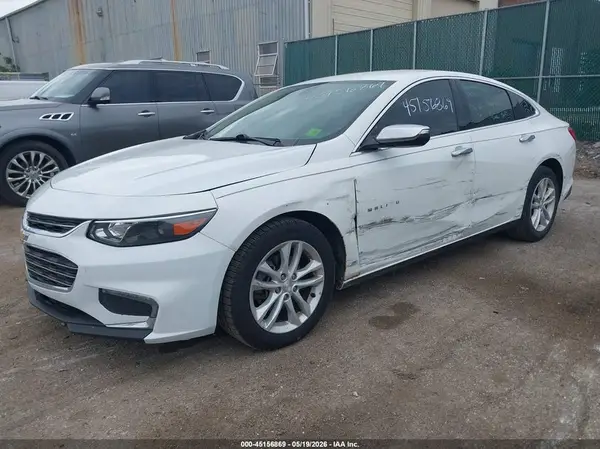 1G1ZD5ST7JF225555 2018 CHEVROLET MALIBU - Image 2