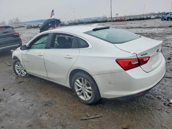 1G1ZD5ST7JF227080 2018 CHEVROLET MALIBU - Image 2