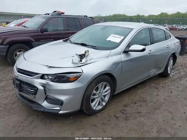 1G1ZD5ST7JF227788 2018 CHEVROLET MALIBU - Image 2
